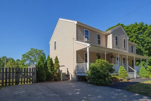 583 Plymouth St #583, Middleboro, MA 02346
