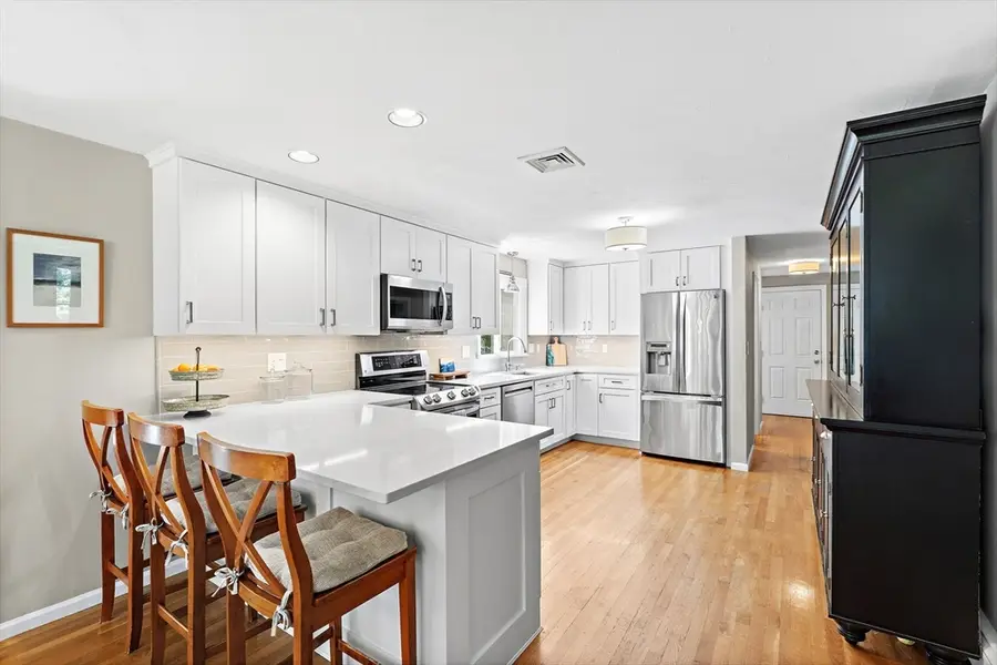 21 Bridie Ln, Norfolk, MA 02056 - #3