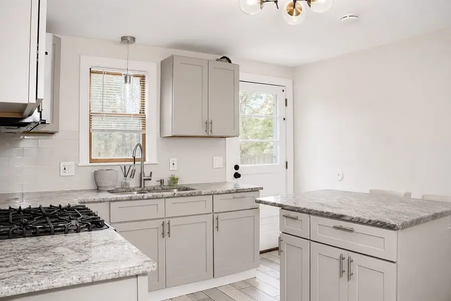 461 Montello St, Brockton, MA 02301 - #2
