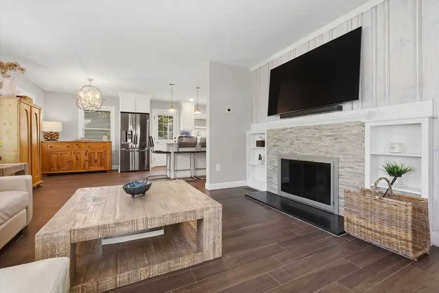 52 Russell St, North Andover, MA 01845 - #2