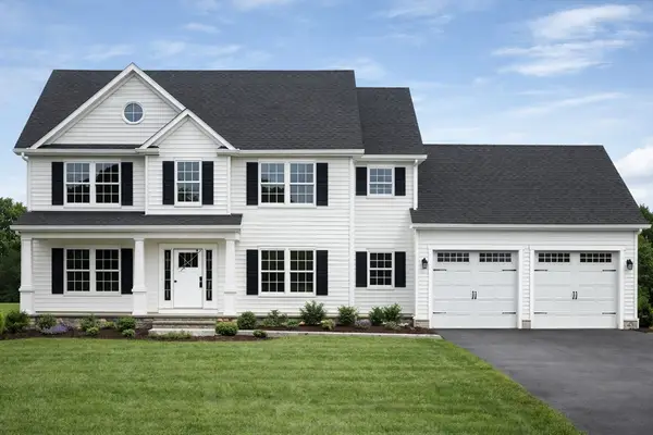 171 Burrage Street, Lunenburg, MA 01462
