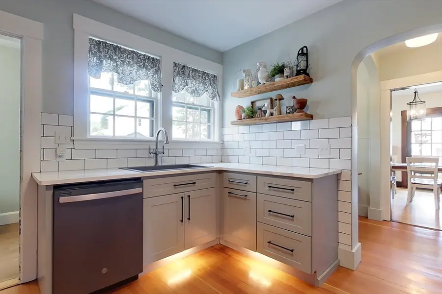 262 Chestnut St, Gardner, MA 01440 - #3
