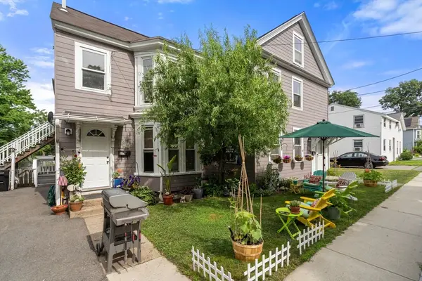 48 Pleasant St, Ayer, MA 01432