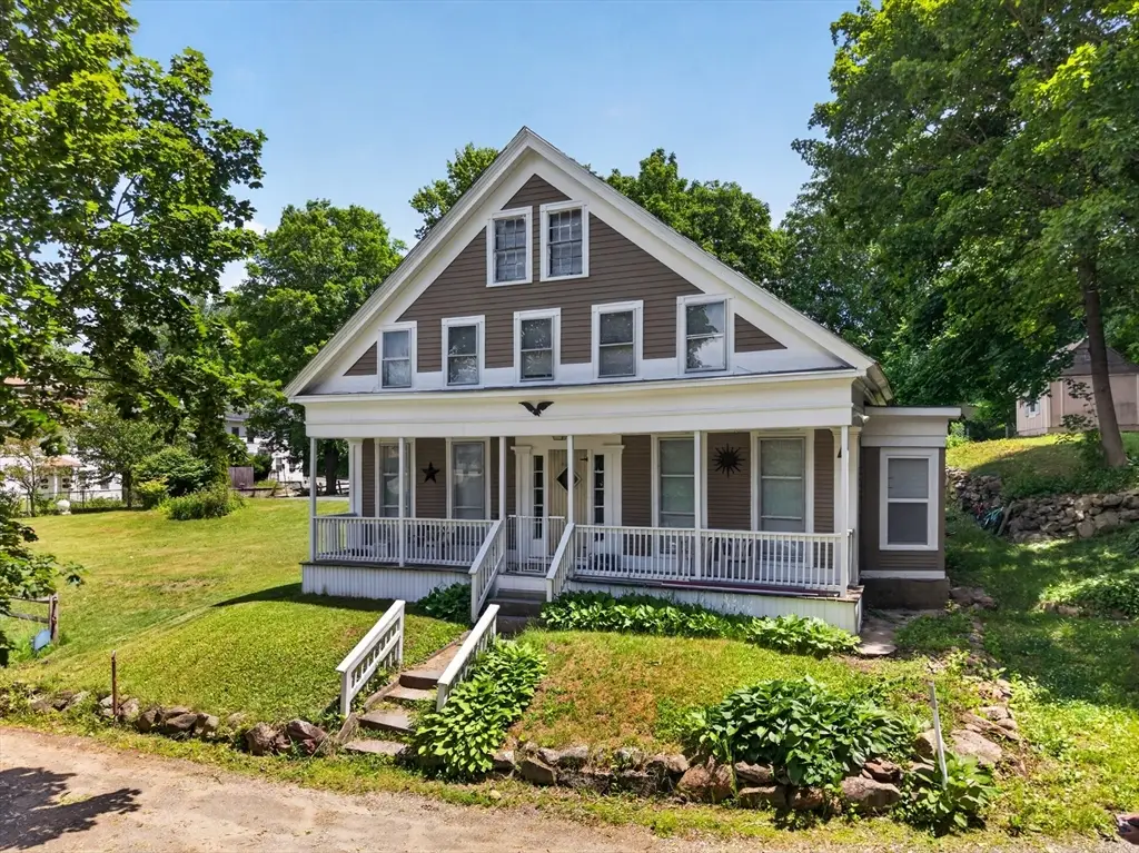 26 Humphrey Pl, Athol, MA 01331 - #1