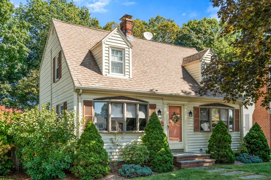 285 Vernon St, Norwood, MA 02062 - #2