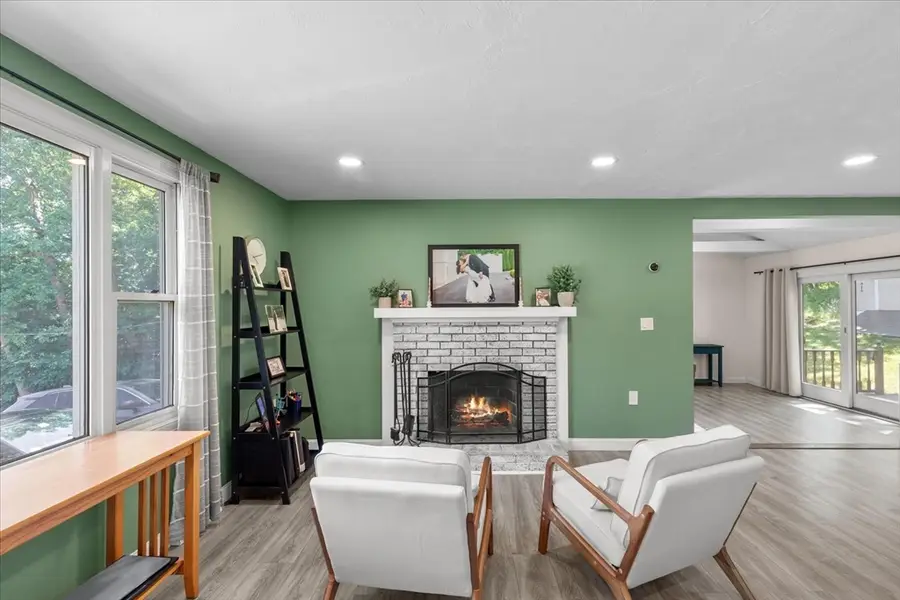 40 Hill Ave #40, Franklin, MA 02038 - #3