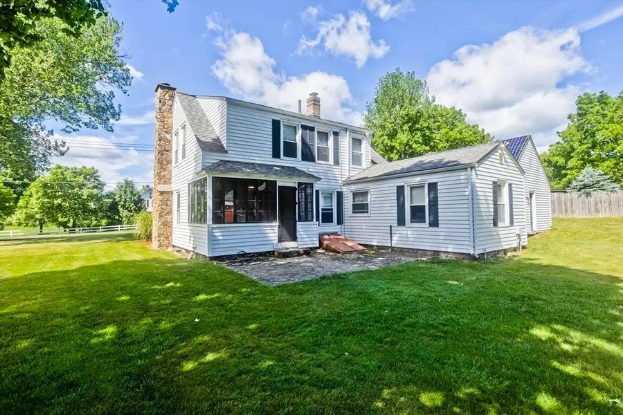 138 Vining Hill Rd, Southwick, MA 01077 - #2