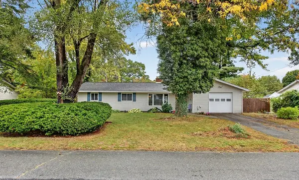 14 Paxton Road, Framingham, MA 01701