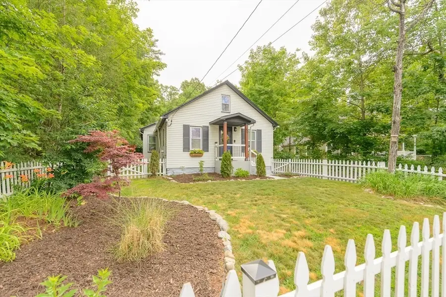 40 Kingman St, Lunenburg, MA 01462 - #2
