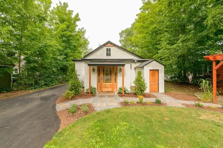40 Kingman St, Lunenburg, MA 01462 - #3