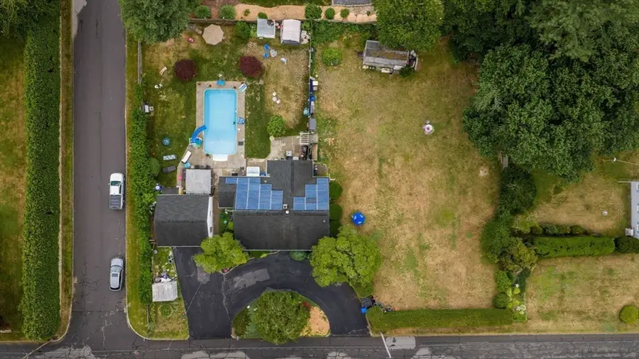 26 Pershing Ave, Acushnet, MA 02743 - #3