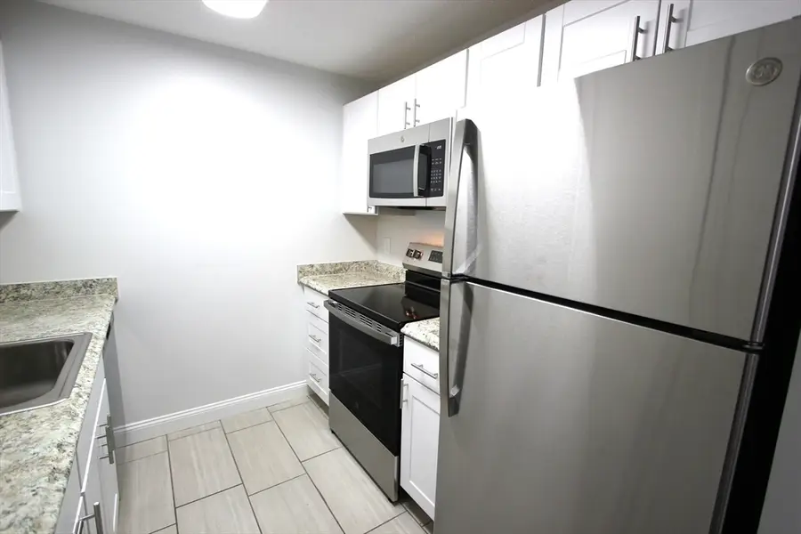 2008 Franklin Crossing Rd #2008, Franklin, MA 02038 - #3