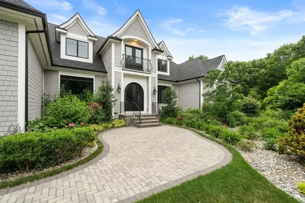 18 Keeney Pond Road., Norfolk, MA 02056