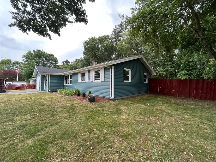 44 Boyle Rd, Brockton, MA 02302 - #3