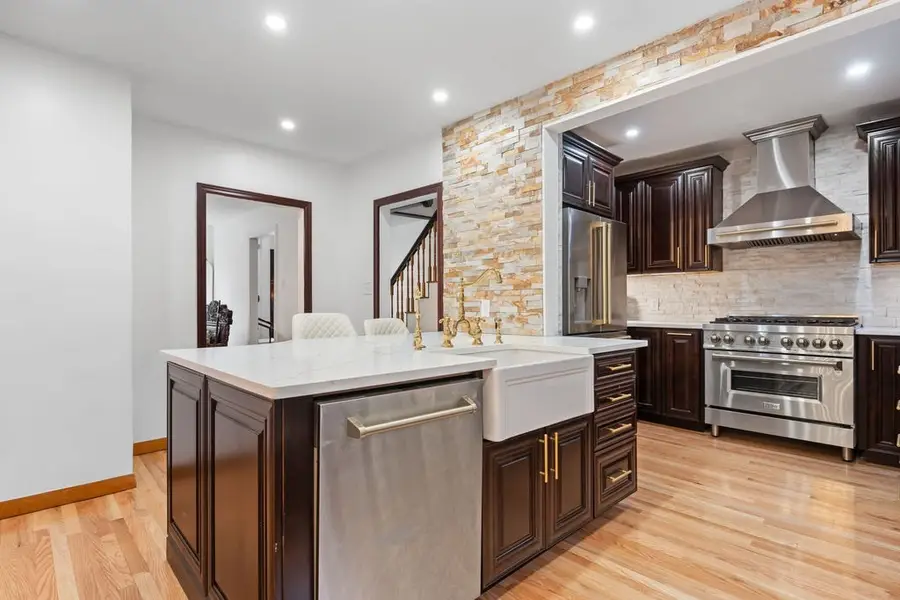 21 Parker St, Boston, MA 02129 - #2