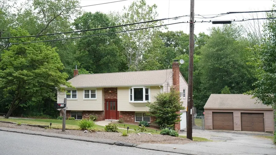 276 Newport Ave, Attleboro, MA 02703 - #2