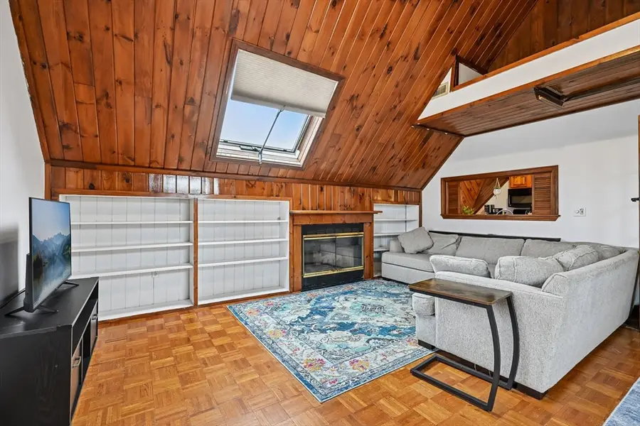 325 Mammoth Rd #3, Lowell, MA 01854 - #3