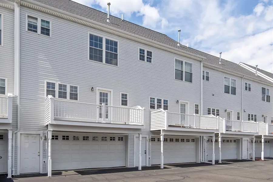 99 Myrtle St #99, Medford, MA 02155 - #3
