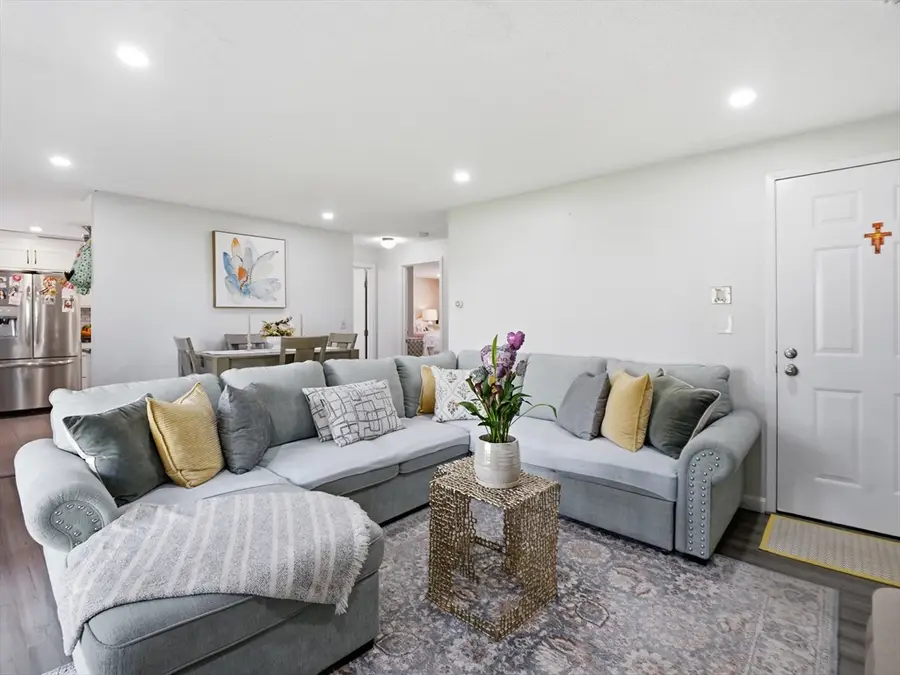175 Willard #8, Lowell, MA 01850 - #3
