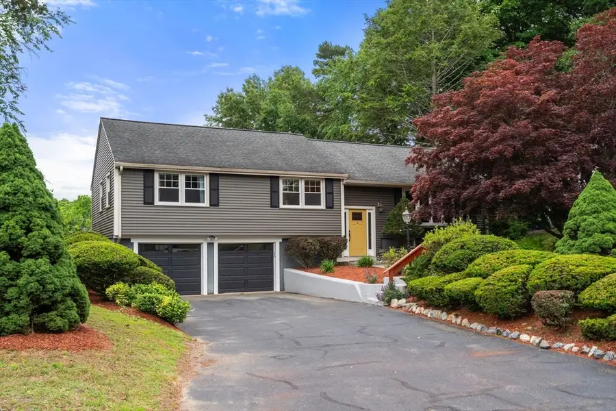 8 Birchwood Rd, Hudson, MA 01749 - #3