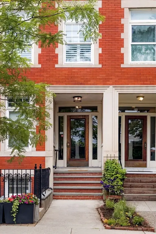 23 Strathmore Road #3, Brookline, MA 02445 - #2