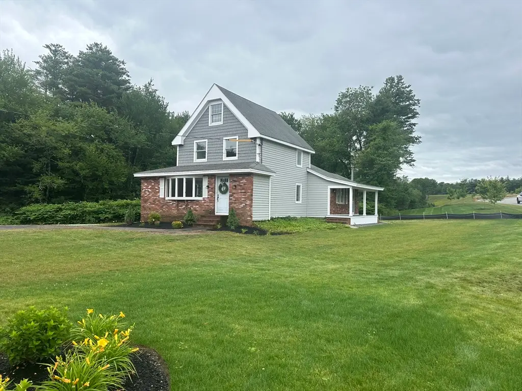 865 Salem St, Groveland, MA 01834 - #1