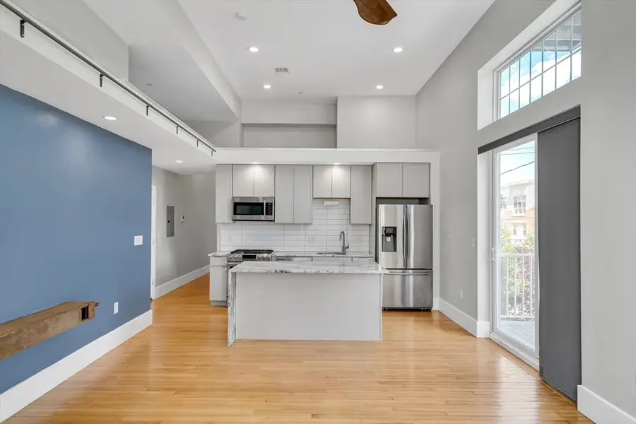 204 Spencer Ave #6, Chelsea, MA 02150 - #2