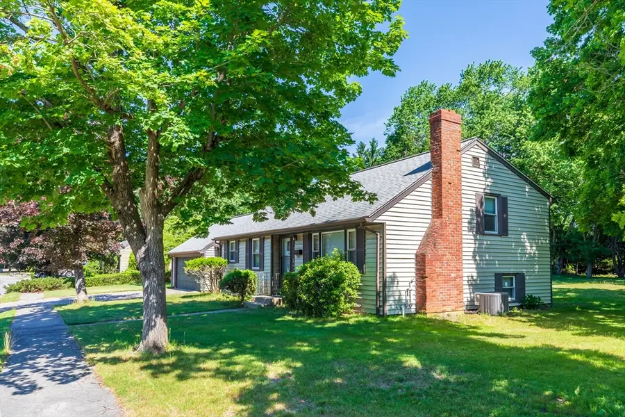 65 Margaret Dr, Braintree, MA 02184 - #3