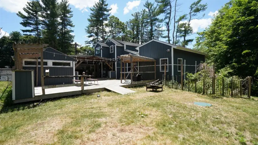 690 Taunton Ave, Seekonk, MA 02771 - #3