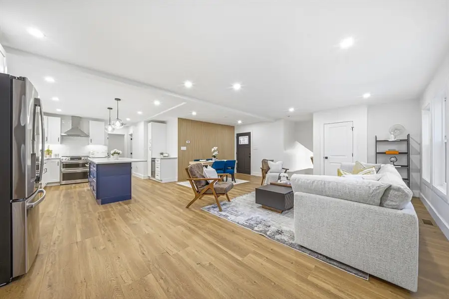 52-54 Rangeley Rd, Newton, MA 02465 - #3