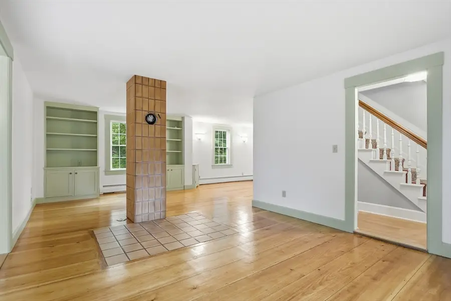 384 Pearl Hill Rd, Fitchburg, MA 01420 - #3