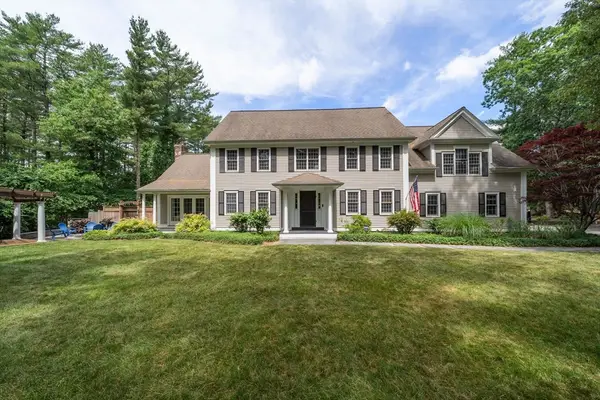 103 Wapping Rd, Kingston, MA 02364