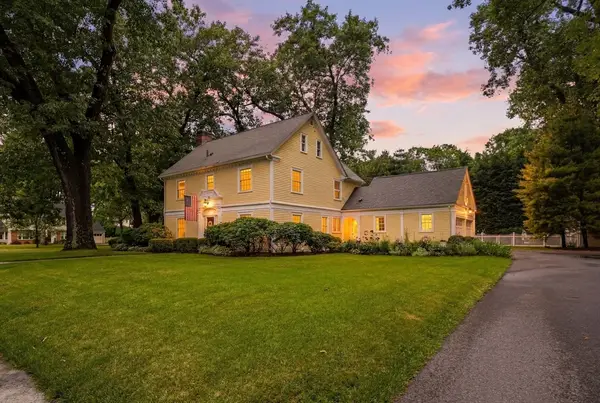 164 Farmington Road, Longmeadow, MA 01106