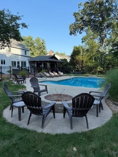98 Sherwood Lane, Raynham, MA 02767 - #3