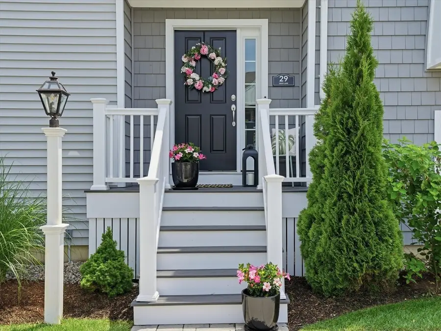 29 Daisy Ln, Plymouth, MA 02360 - #3