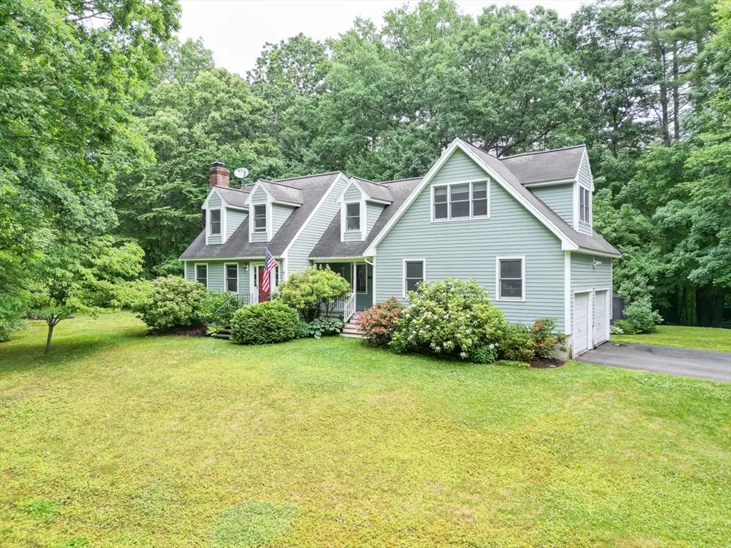 21-A Heald St, Pepperell, MA 01463 - #1