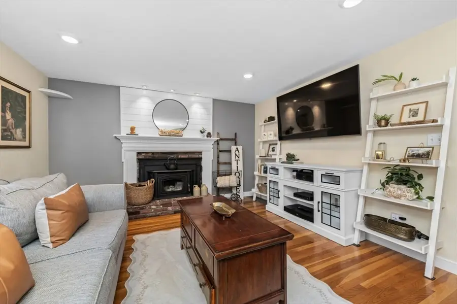 5 Summer Lane, Framingham, MA 01701 - #2