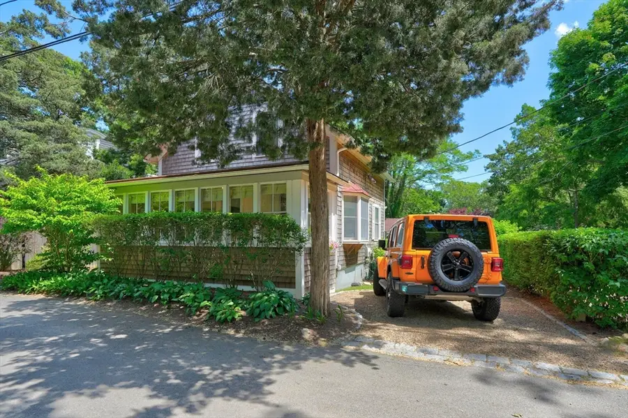 27 Laurel Avenue, Oak Bluffs, MA 02557 - #3