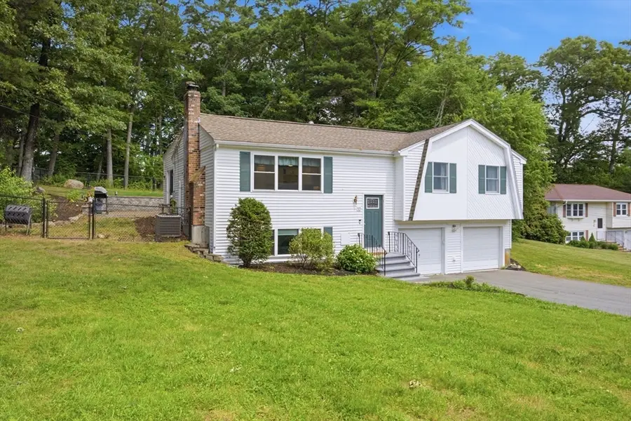 10 Kosmas St, Marlborough, MA 01752 - #3