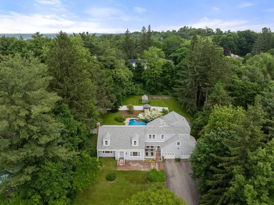 6 Newton Place, Sturbridge, MA 01566 - #2