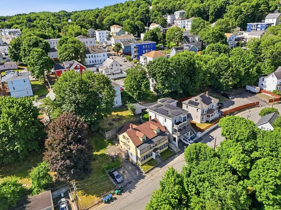16-18 Walnut St, Fitchburg, MA 01420 - #3