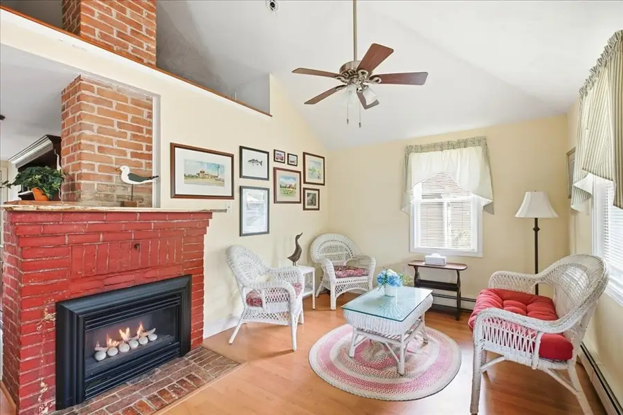 26 Hillside Ave, Halifax, MA 02338 - #2