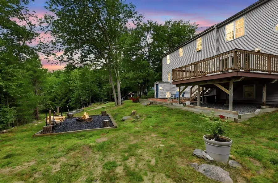 11 Elmwood Dr, Berkley, MA 02779 - #2