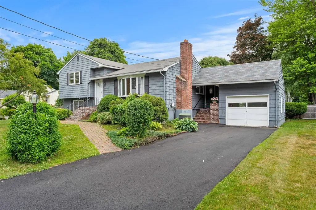 10 Pine Rd, Beverly, MA 01915 - #1
