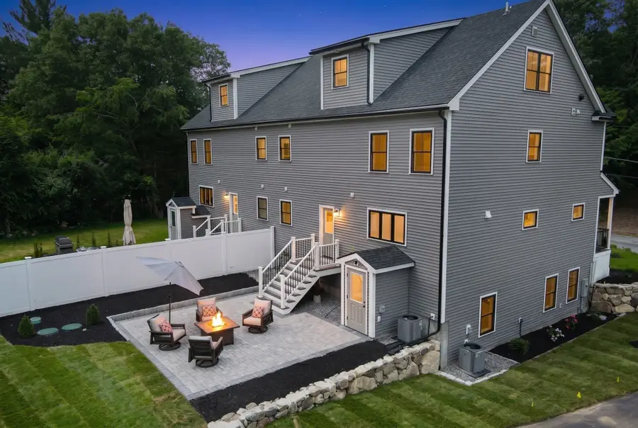 15 Park Street #B, North Reading, MA 01864 - #2