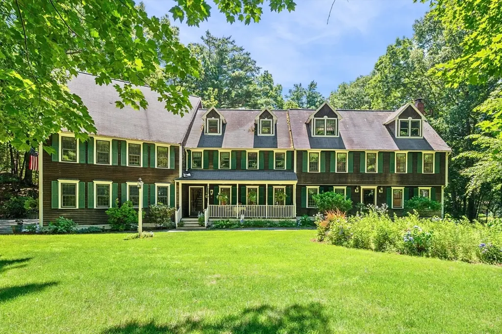 11 Rocky Woods Rd, Groveland, MA 01834 - #1