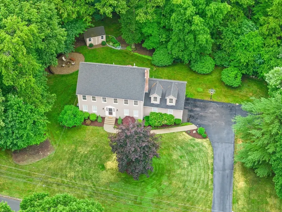 39 Jackson Cir, Franklin, MA 02038 - #3