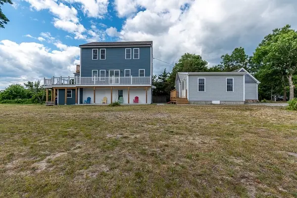 22 Avenue A #1 & 2, Wareham, MA 02571