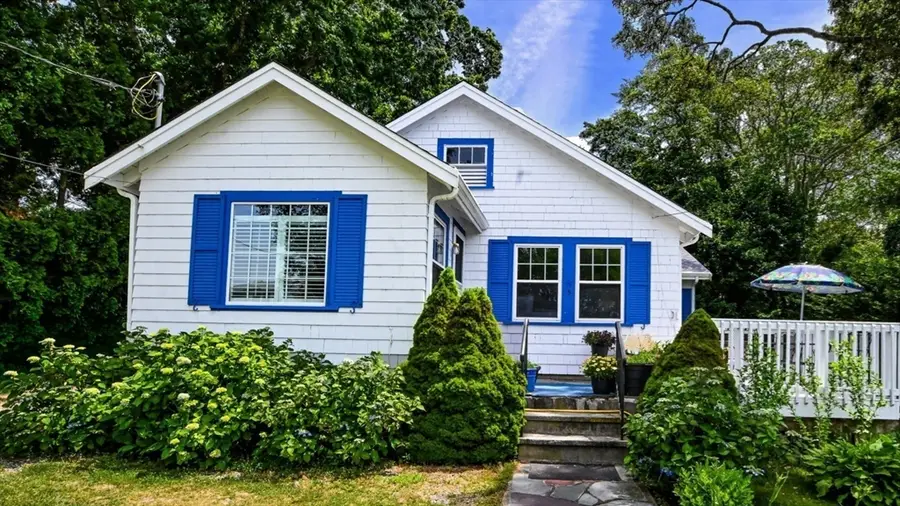 5 Hamlin, Falmouth, MA 02540 - #3