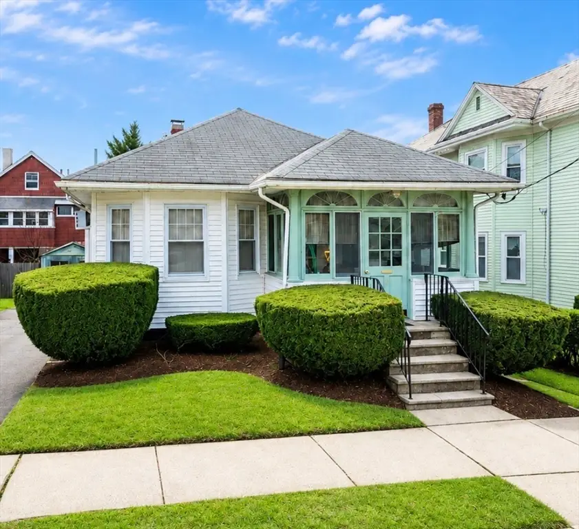 24 Stearns Ave, Medford, MA 02155 - #1